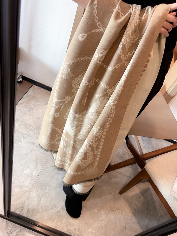 ブランドマフラー側面デザイン